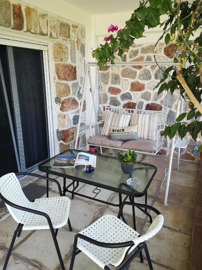 Sea&Sun Glyfada Apartment Athena Bagian luar foto