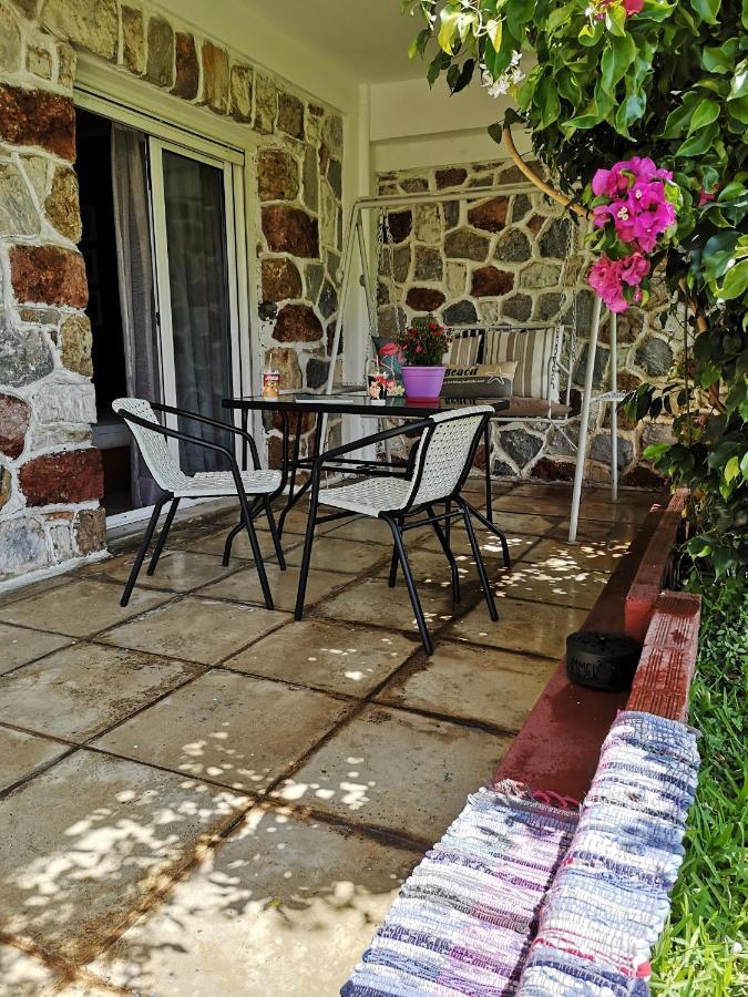 Sea&Sun Glyfada Apartment Athena Bagian luar foto