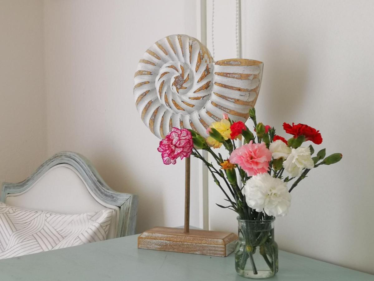 Sea&Sun Glyfada Apartment Athena Bagian luar foto